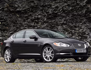 Jaguar XF Diesel S [UK-spec] '2009–11