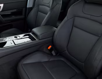 Interior Jaguar XF Diesel S Option Pack [UK-spec] '2010–11