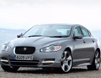 Jaguar XF Diesel S Option Pack [UK-spec] '2010–11