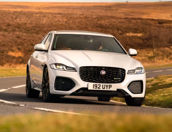 Jaguar XF P300 AWD R-Dynamic Black Pack [Worldwide] (X260) '2020–24
