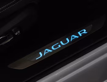 Interior 2021–24 Jaguar XF P300 AWD R-Dynamic [North America] (X260) '2021–24