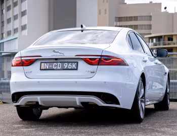 Jaguar XF P300 AWD R-Dynamic [Australia] (X260) '2021–pr.