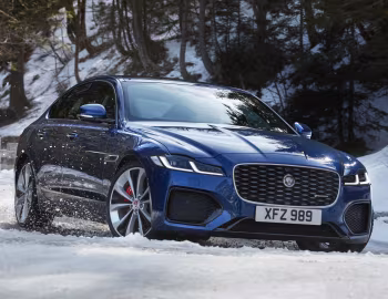 Jaguar XF P300 AWD R-Dynamic [Worldwide] (X260) '2020–pr.
