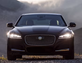 Jaguar XF 30d Portfolio [Worldwide] '2015–20