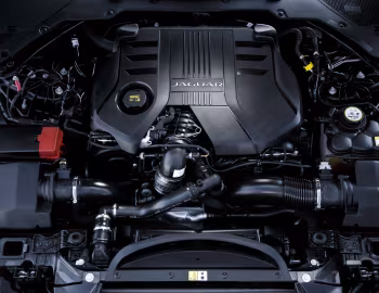 Bajo el capó Jaguar XF 30d Portfolio [Worldwide] '2015–20