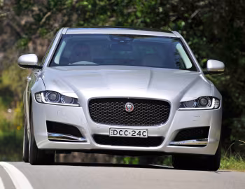 Jaguar XF 20d Prestige [Australia] '2016–20