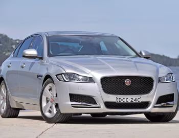 Jaguar XF 20d Prestige [Australia] '2016–20