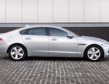 Jaguar XF 20d Prestige [Australia] '2016–20