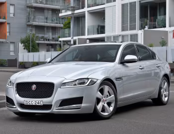 Jaguar XF 20d Prestige [Australia] '2016–20