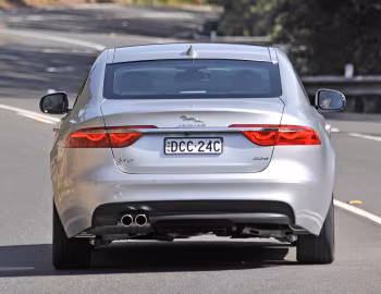 Jaguar XF 20d Prestige [Australia] '2016–20