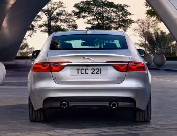 Jaguar XF 25t Prestige [Worldwide] '2015–20