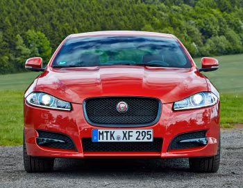Jaguar XF R-Sport [Worldwide] '2014–15