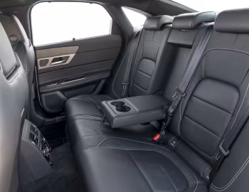 Interior Jaguar XF 20d R-Sport [Worldwide] '2015–20