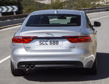 Jaguar XF 20d R-Sport [Worldwide] '2015–20