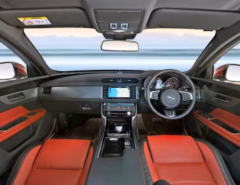 Panel frontal Jaguar XF 25t R-Sport [Australia] '2016–20