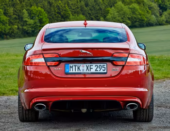 Jaguar XF R-Sport [Worldwide] '2014–15