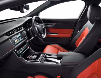 Interior Jaguar XF 25t R-Sport [South Africa] '2016–20