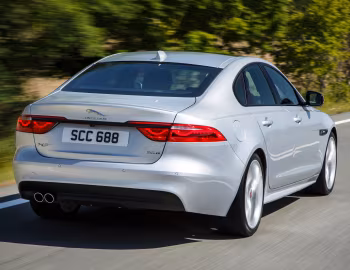 Jaguar XF 20d R-Sport [Worldwide] '2015–20