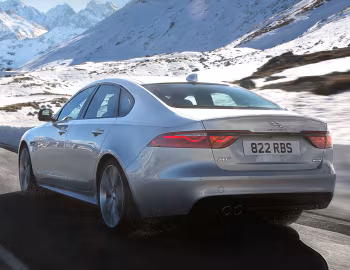 Jaguar XF 20d AWD R-Sport [Worldwide] '2016–20