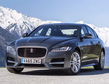 Jaguar XF 20d AWD R-Sport [Worldwide] '2016–20