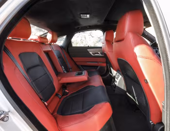 Interior 2016–20 Jaguar XF S [North America] '2015–20