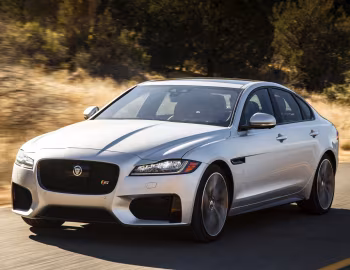 2016–20 Jaguar XF S [North America] '2015–20