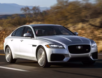 2016–20 Jaguar XF S [North America] '2015–20