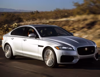 2016–20 Jaguar XF S [North America] '2015–20