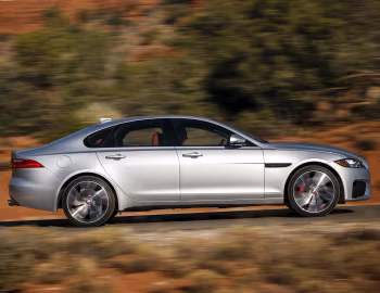 2016–20 Jaguar XF S [North America] '2015–20