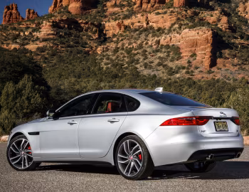 2016–20 Jaguar XF S [North America] '2015–20