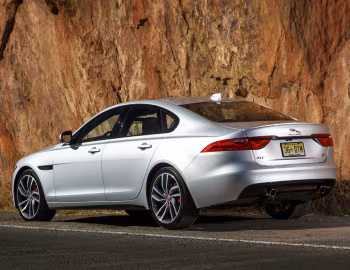 2016–20 Jaguar XF S [North America] '2015–20