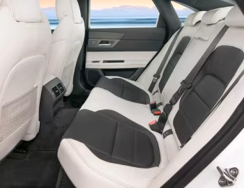 Interior Jaguar XF S [Australia] '2016–20