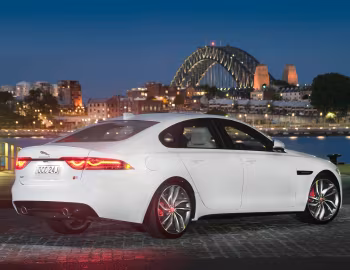 Jaguar XF S [Australia] '2016–20