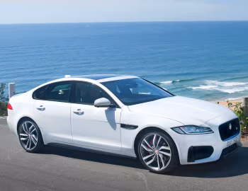 Jaguar XF S [Australia] '2016–20