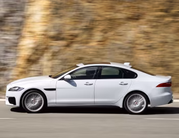 Jaguar XF S [Worldwide] '2015–20
