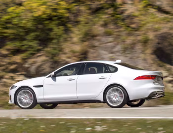 Jaguar XF S [Worldwide] '2015–20
