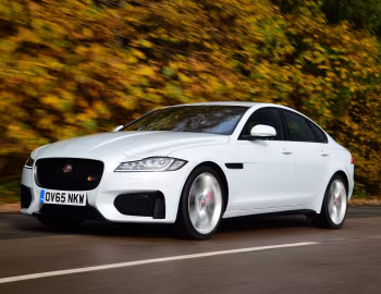 Jaguar XF S 30d [UK-spec] '2015–20