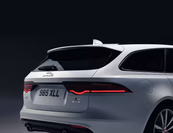 Jaguar XF S Sportbrake [Worldwide] '2017–20