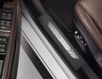 Jaguar XF S Sportbrake [Worldwide] '2017–20