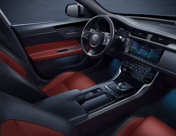 Interior Jaguar XF "Chequered Flag" '2019