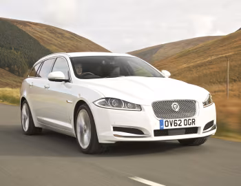 Jaguar XF Sportbrake [UK-spec] '2012–17