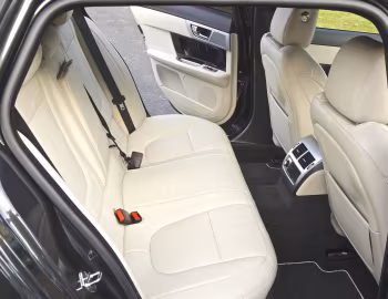Interior Jaguar XF Sportbrake [UK-spec] '2012–17