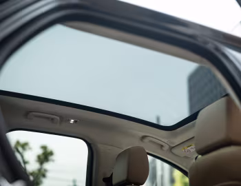 Interior Jaguar XF Sportbrake D200 AWD [Japan] (X260) '2021–pr.