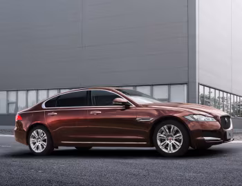 Jaguar XFL '2016–20