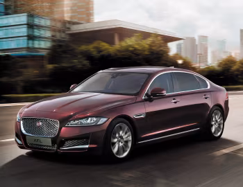 Jaguar XFL '2016–20