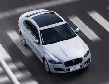 Jaguar XFL '2016–20
