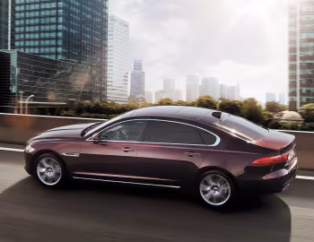 Jaguar XFL '2016–20