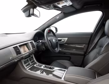 Interior Jaguar XFR [UK-spec] '2011–15