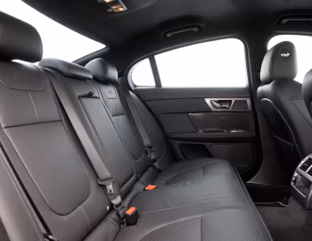 Interior Jaguar XFR [UK-spec] '2011–15