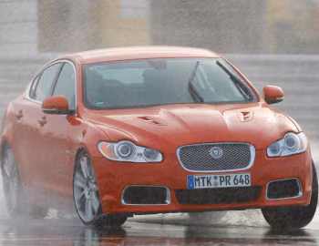 Jaguar XFR '2009–11